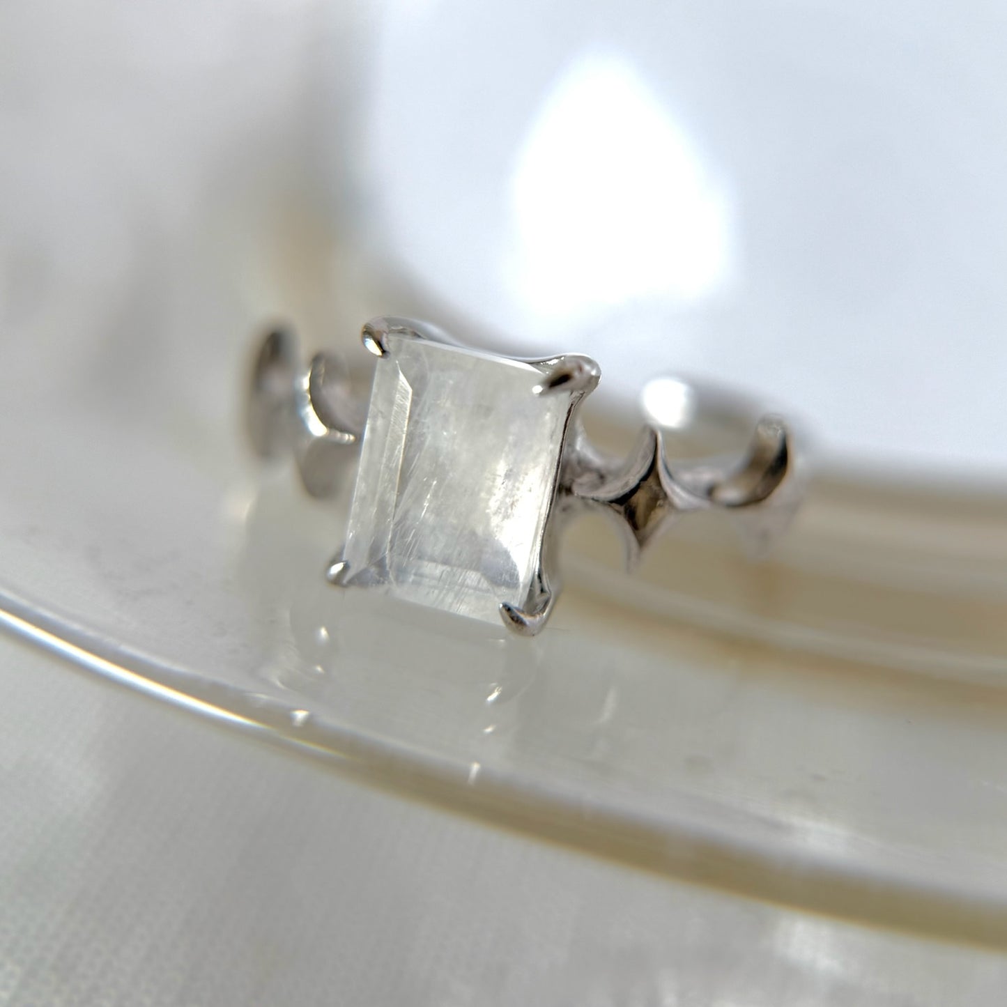 [ moon stone ] rectangle sparkle silver