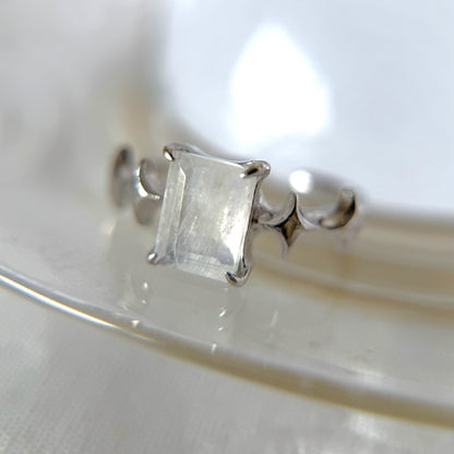 [ moon stone ] rectangle sparkle silver