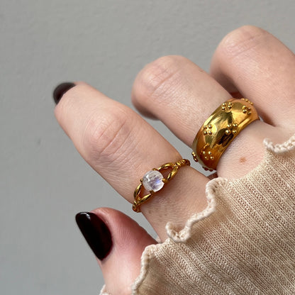 [ rainbow moon stone ] spring ring gold