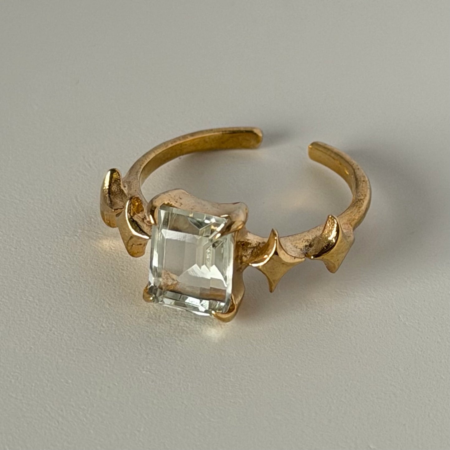 [ green amethyst ] rectangle sparkle gold