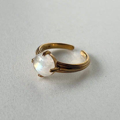 [ rainbow moon stone ] croissant gold