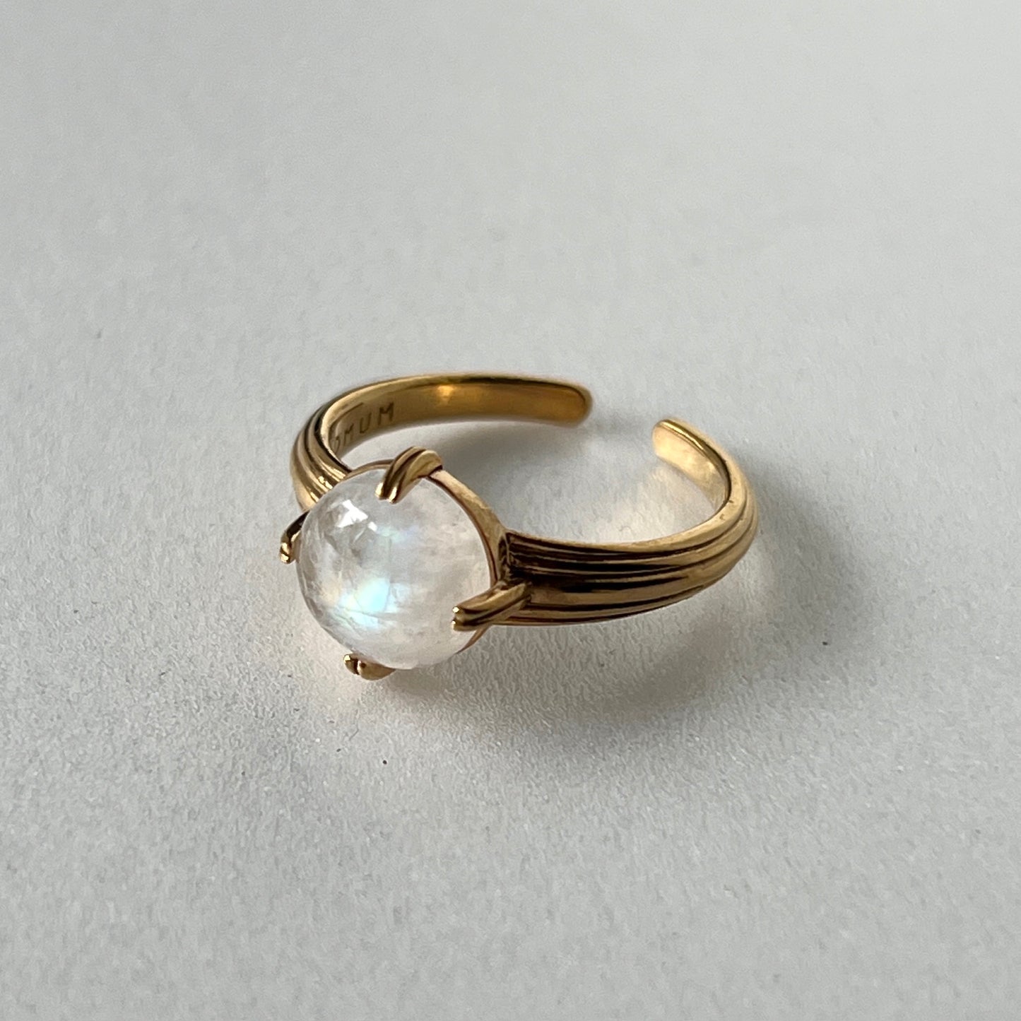 [ rainbow moon stone ] croissant gold