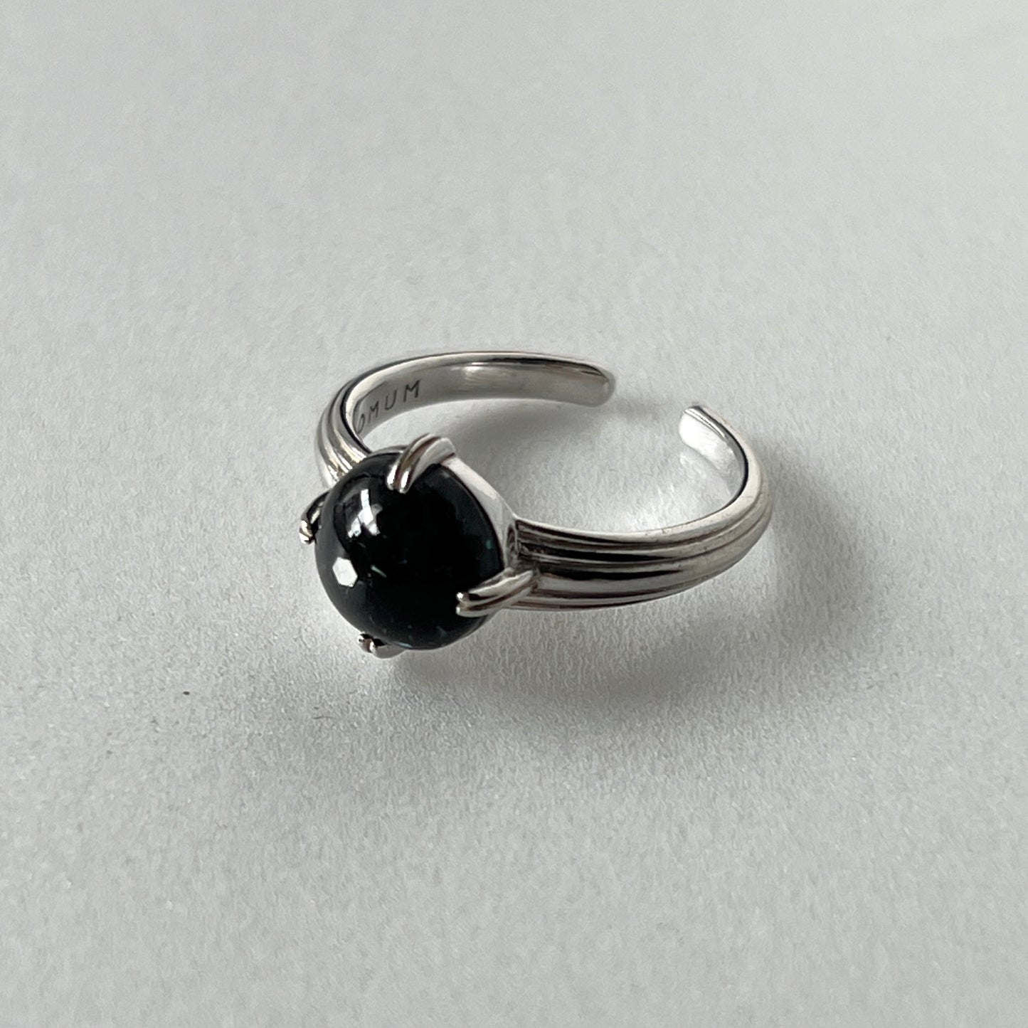 [ theory ] croissant silver