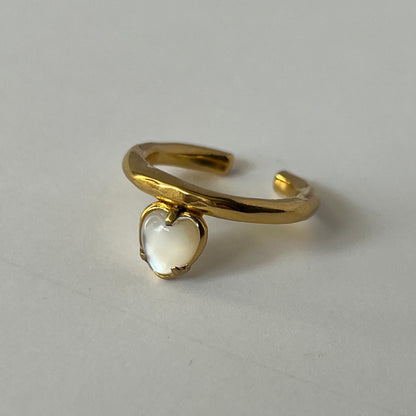 [ white shell ] um heart ring gold