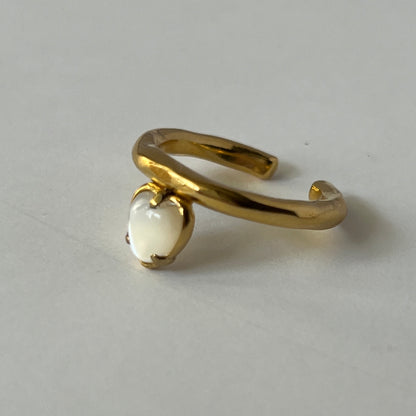 [ white shell ] um heart ring gold