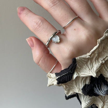 [ white shell ] um heart ring silver [ free size ]