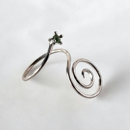[ green apetite ] swirl ring silver