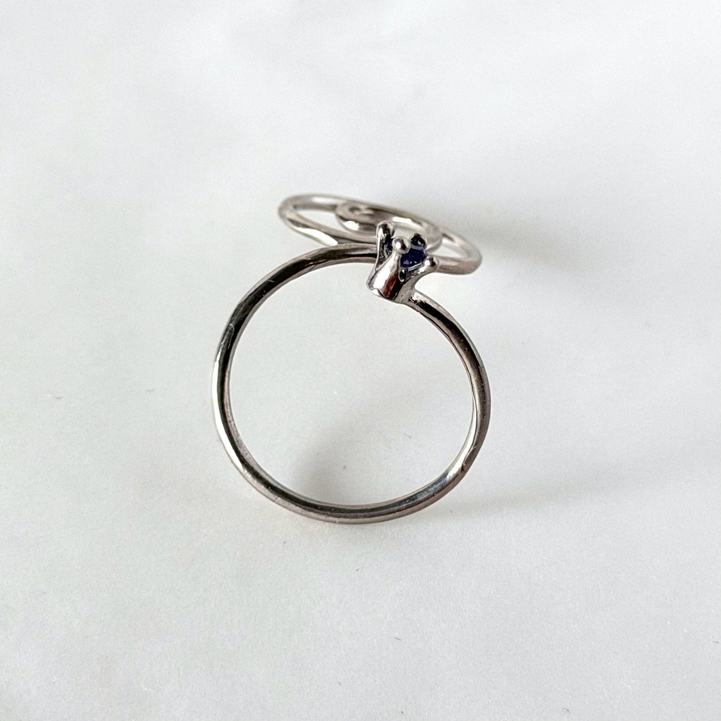 [ iolite ] swirl ring silver