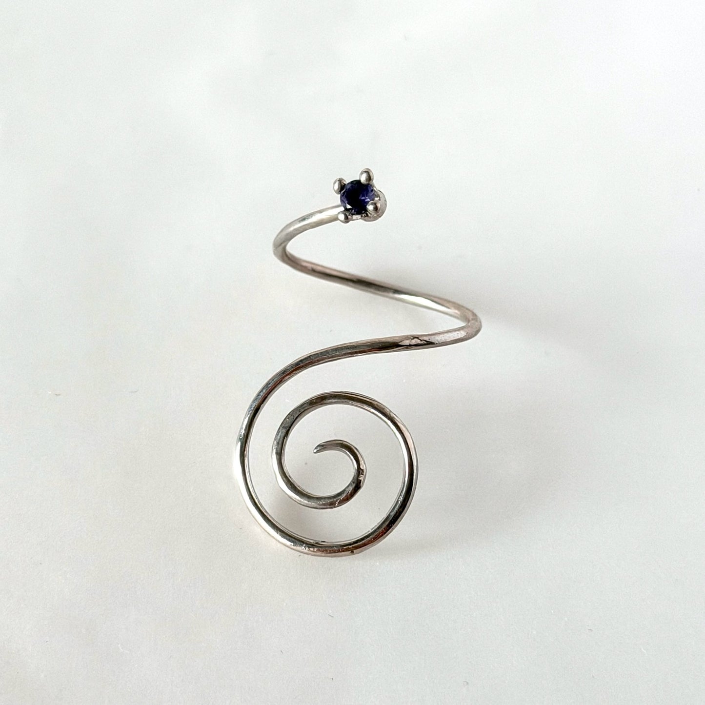 [ iolite ] swirl ring silver
