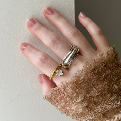 [ white shell ] um heart ring gold