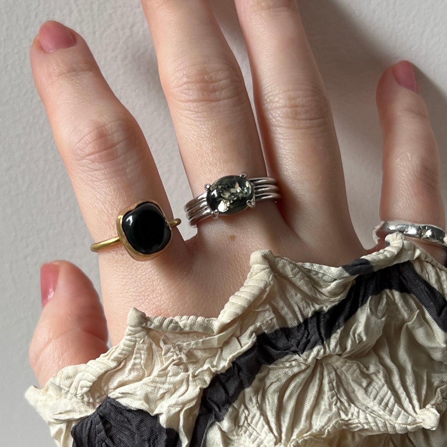 [ black amber ] trois silver