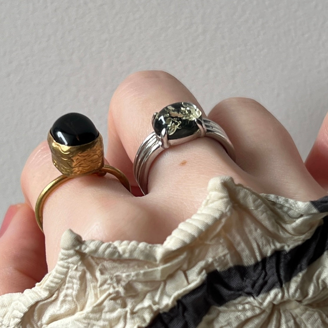 [ black amber ] trois silver