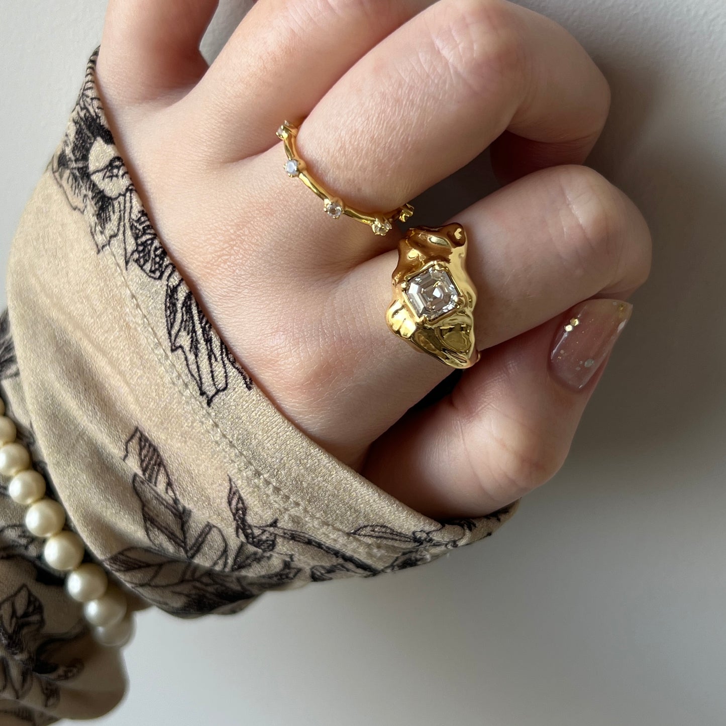 [ crystal shade ]  melt ring  gold  [ free size ]