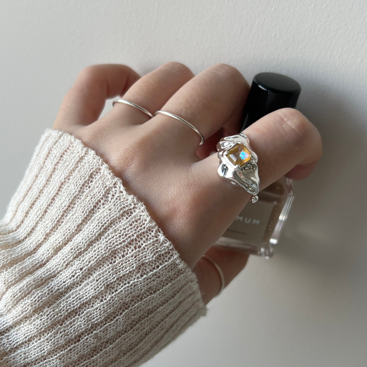 [ ochre ]  melt ring  silver