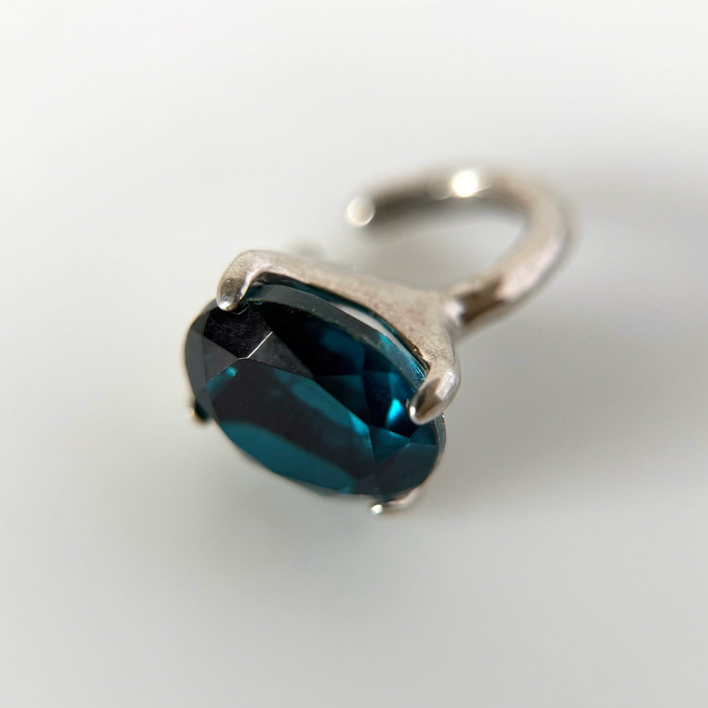 [ indigo quartz ] GEM ear cuff silver
