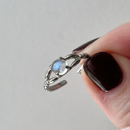 [ rainbow moon stone ] spring ring silver