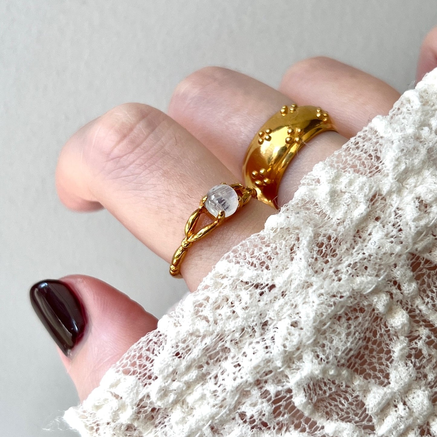 [ rainbow moon stone ] spring ring gold