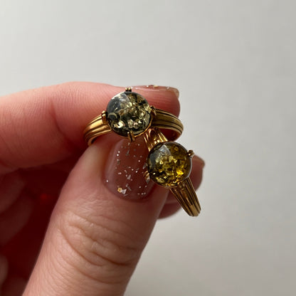 [ black amber ]  croissant silver