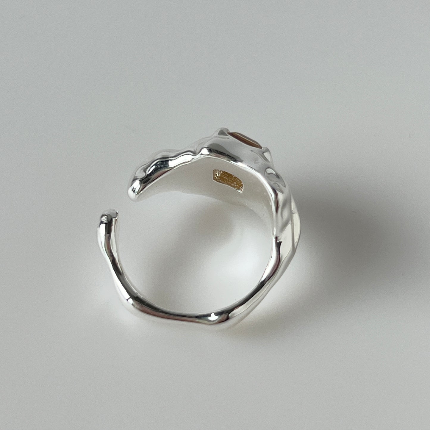 [ ochre ]  melt ring  silver
