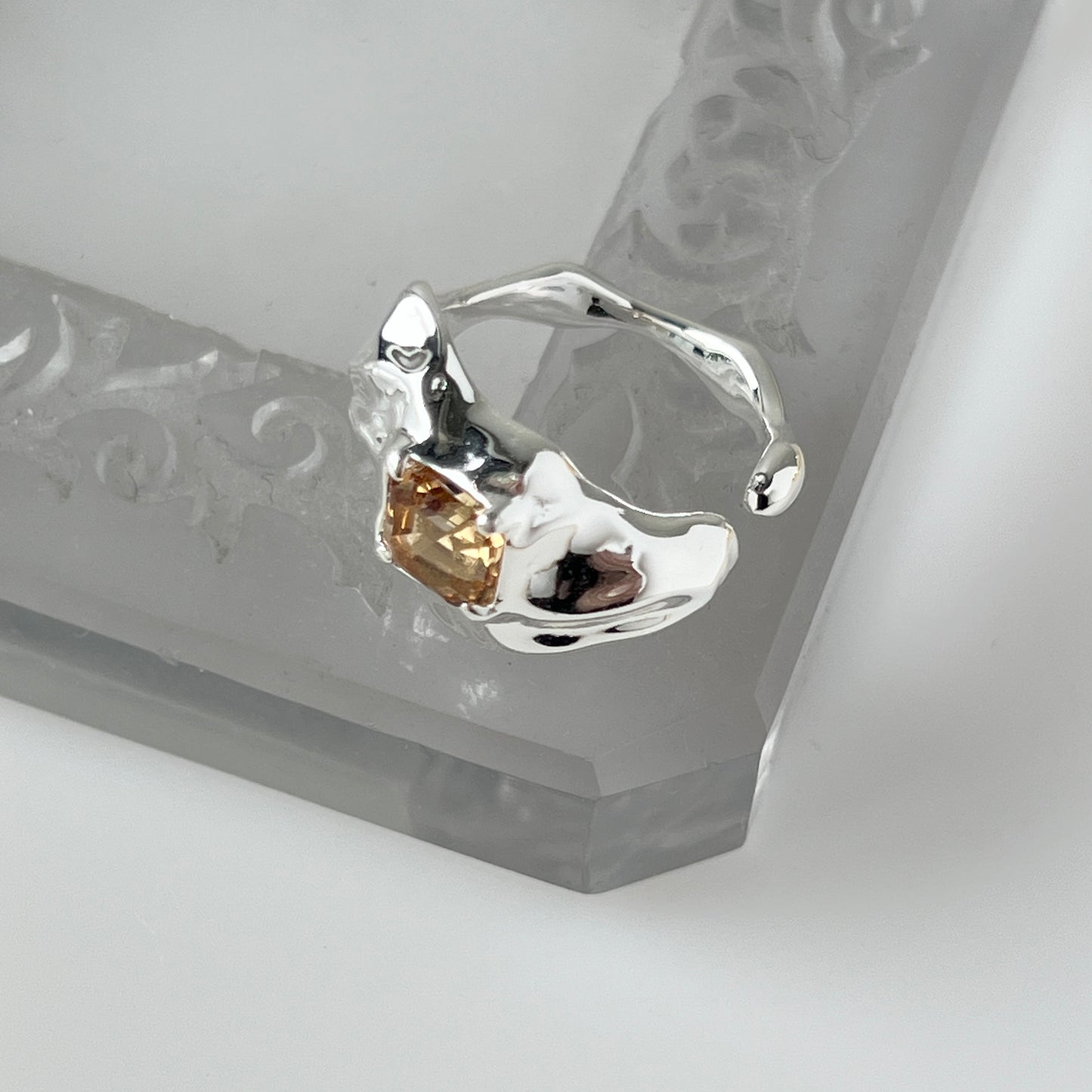 [ colorado topaz ]  melt ring  silver  [ free size ]