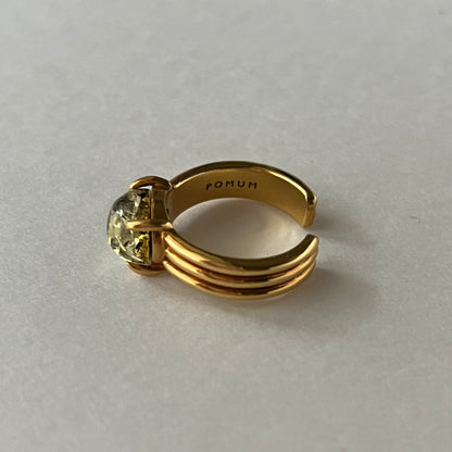 [ black amber ] trois gold
