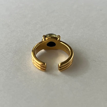[ black amber ] trois gold
