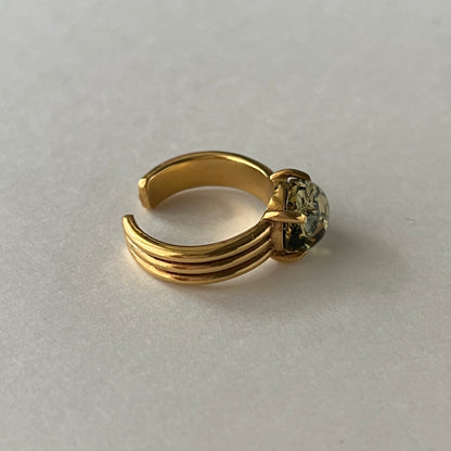 [ black amber ] trois gold