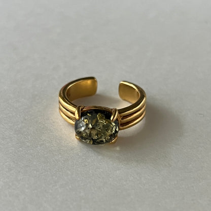 [ black amber ] trois gold
