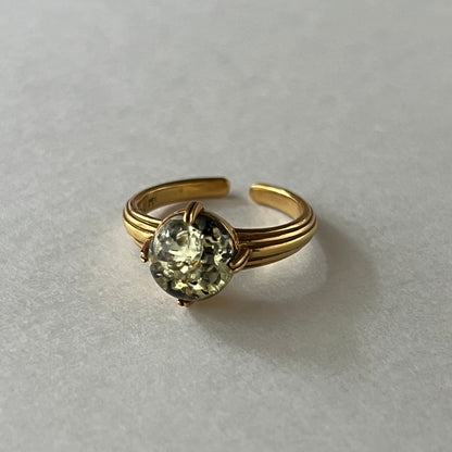 [ black amber ]  croissant gold