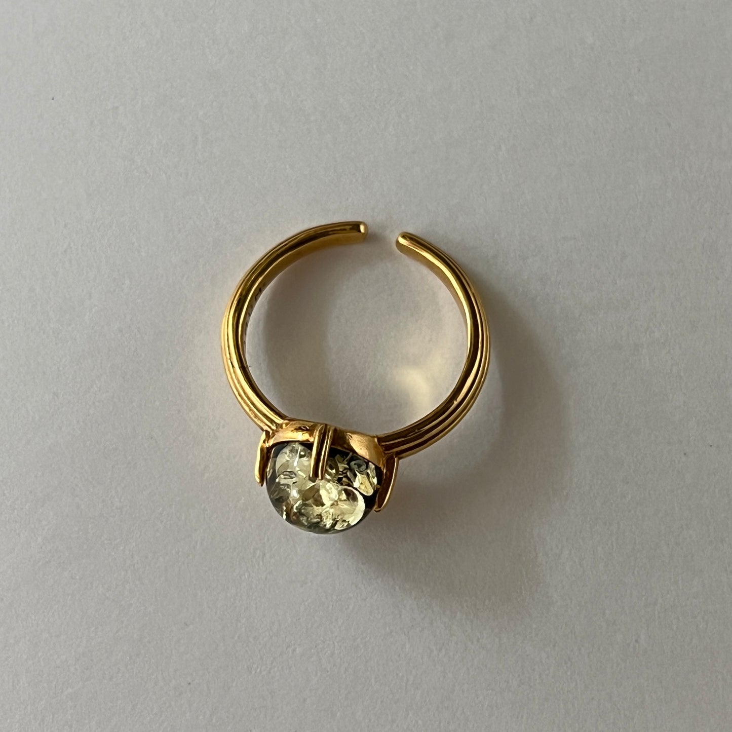 [ black amber ]  croissant gold