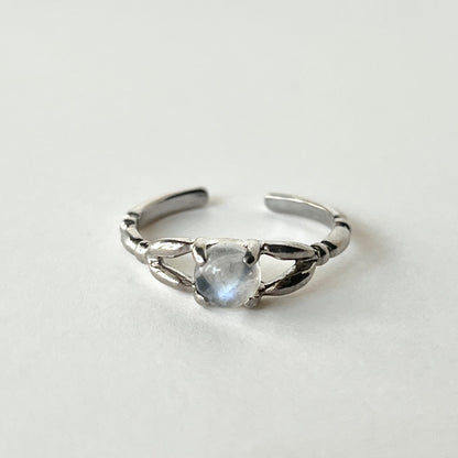 [ rainbow moon stone ] spring ring silver