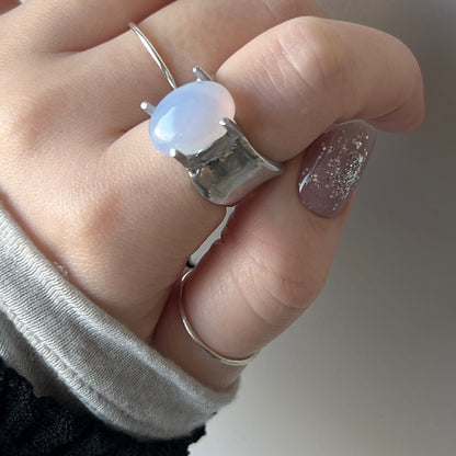 [ blue chalcedony ] roche