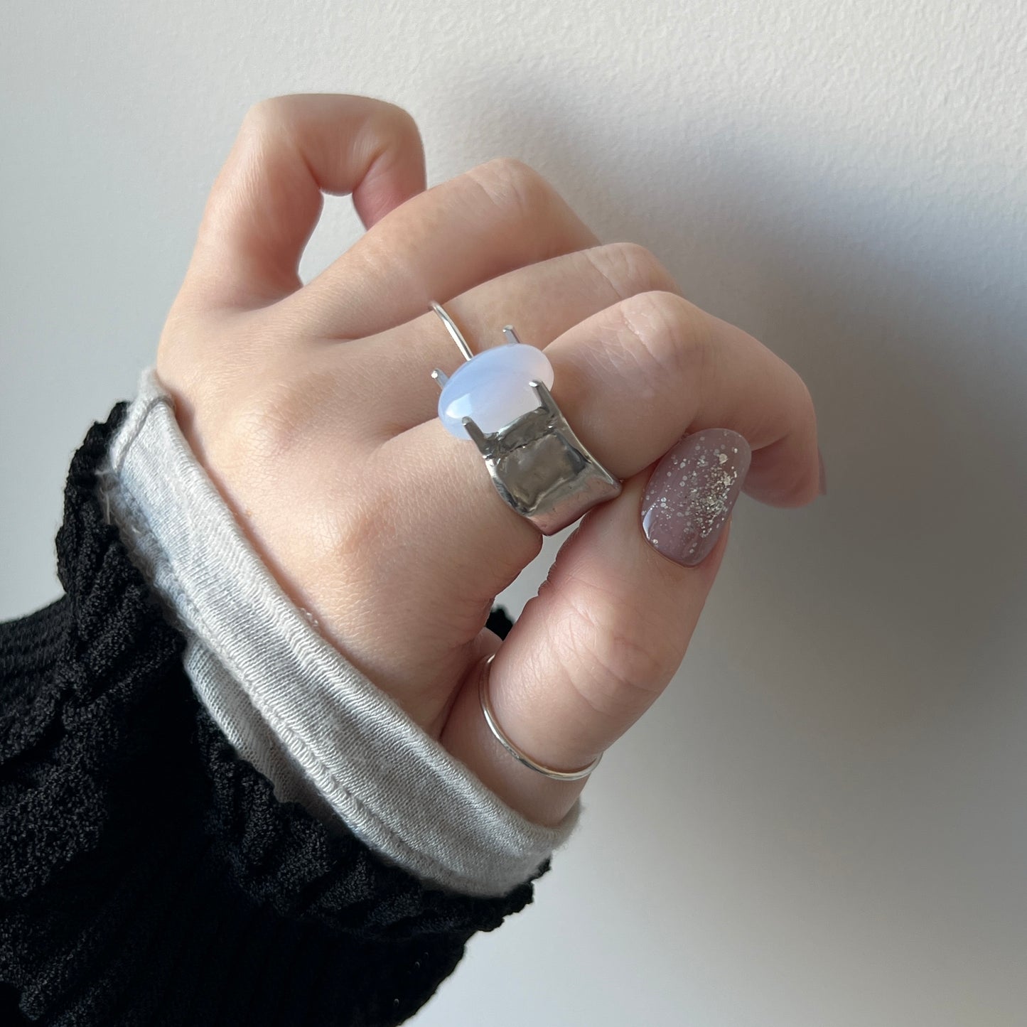 [ blue chalcedony ] roche