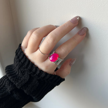 [ fuchsia pink chalcedony ] roche