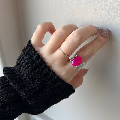 [ fuchsia pink chalcedony ] roche