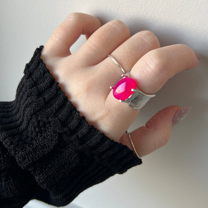 [ fuchsia pink chalcedony ] roche