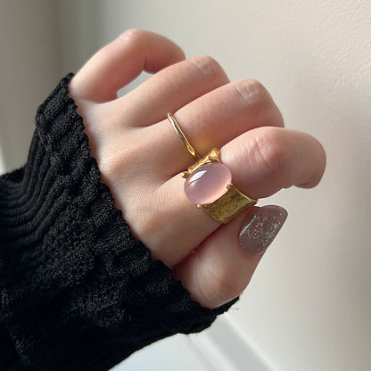 [ pink purple chalcedony ] roche