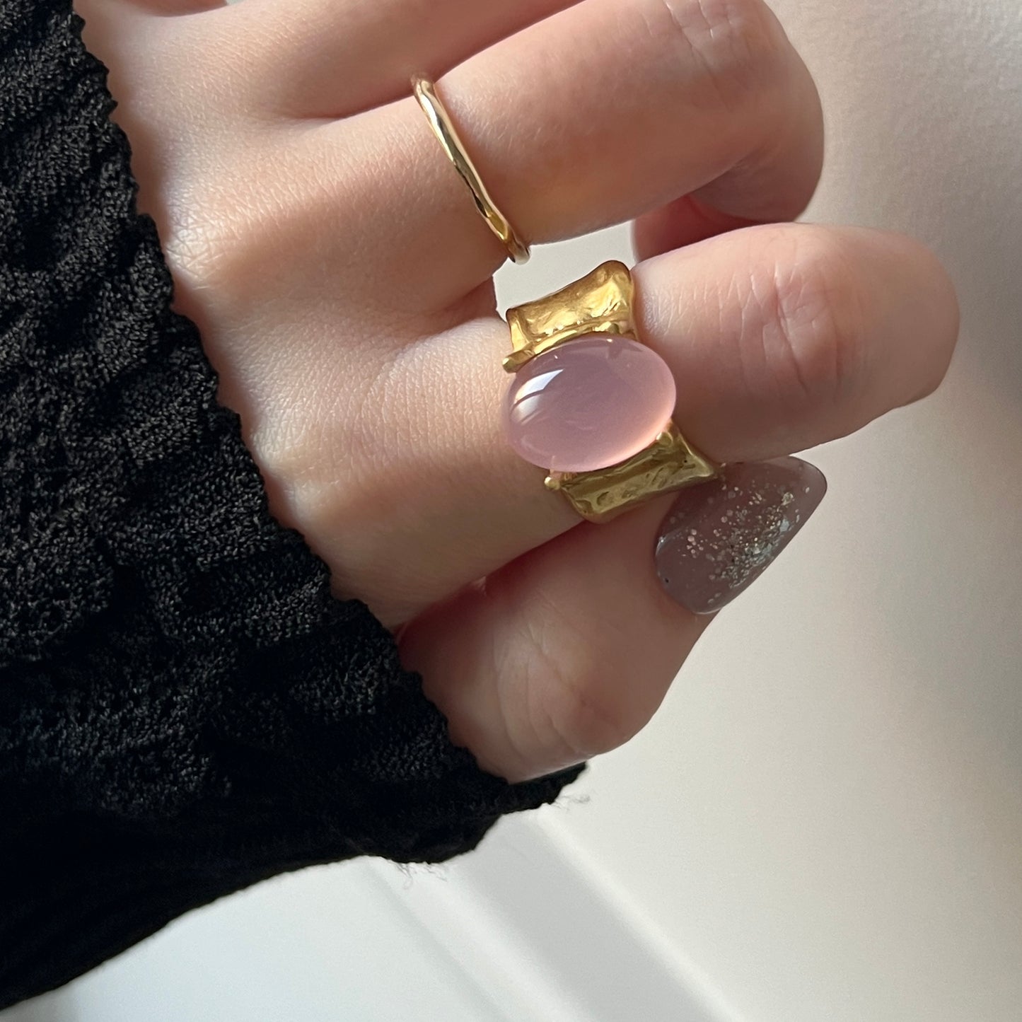 [ pink purple chalcedony ] roche