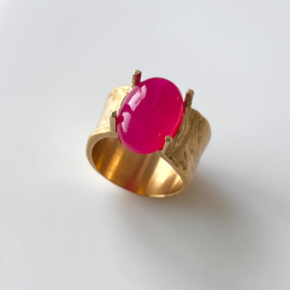 [ fuchsia pink chalcedony ] roche