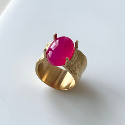 [ fuchsia pink chalcedony ] roche