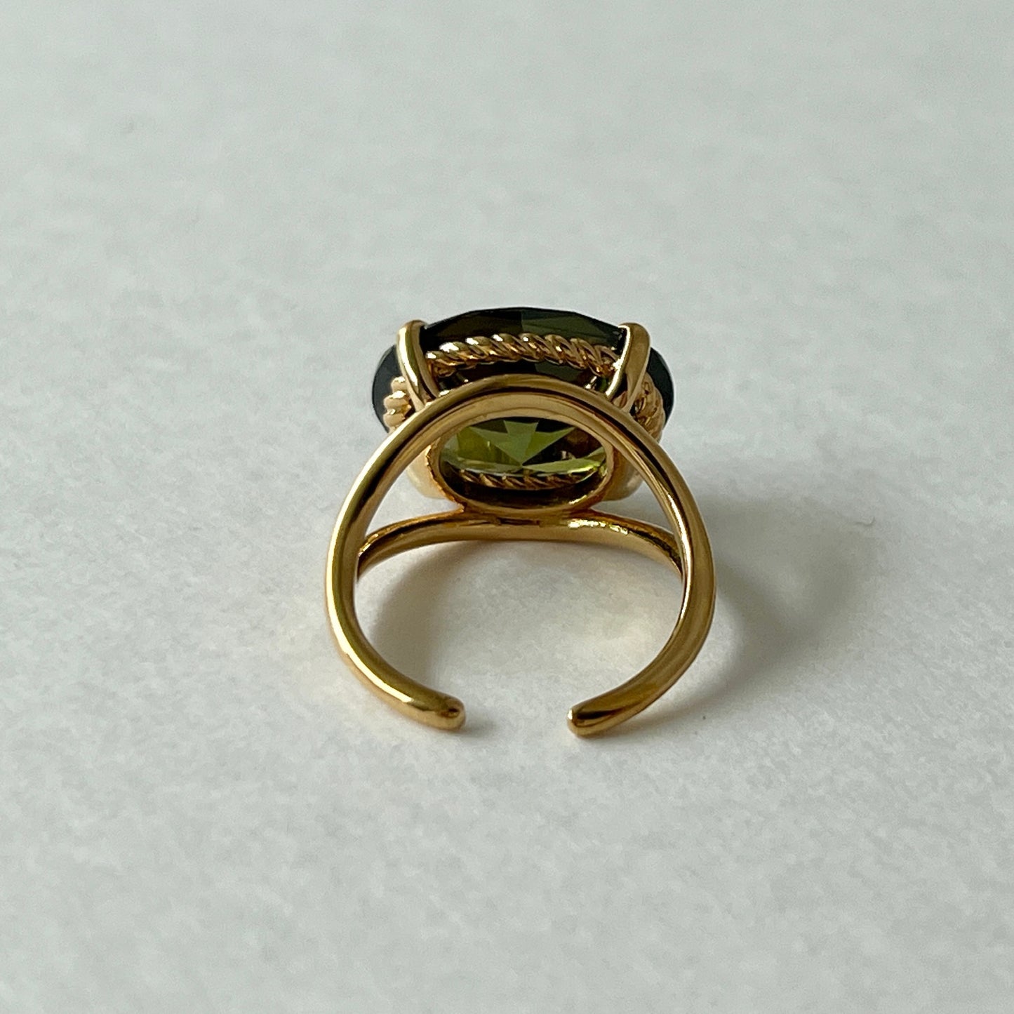 [ olive ] reine gold