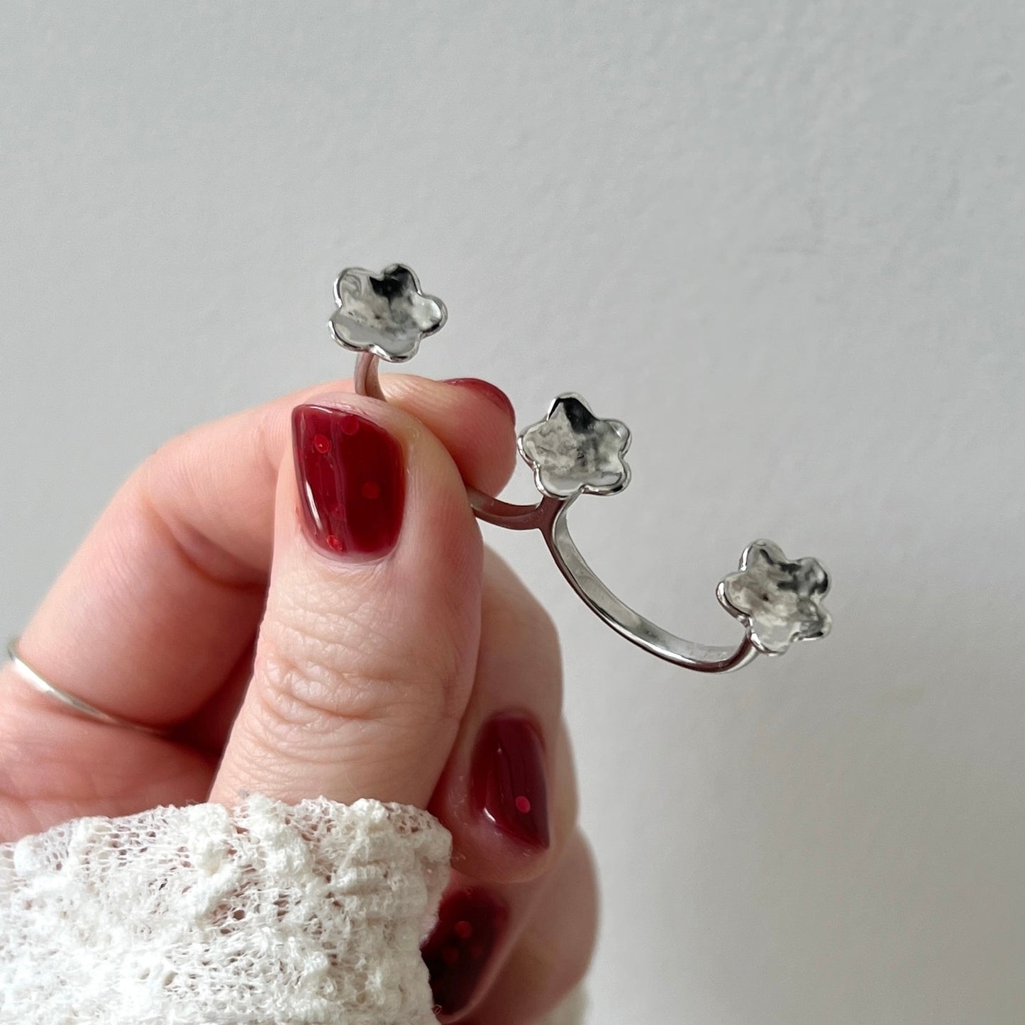 [ silver] flos