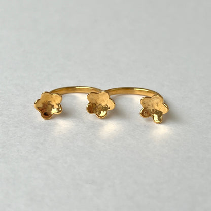 [ gold ] flos