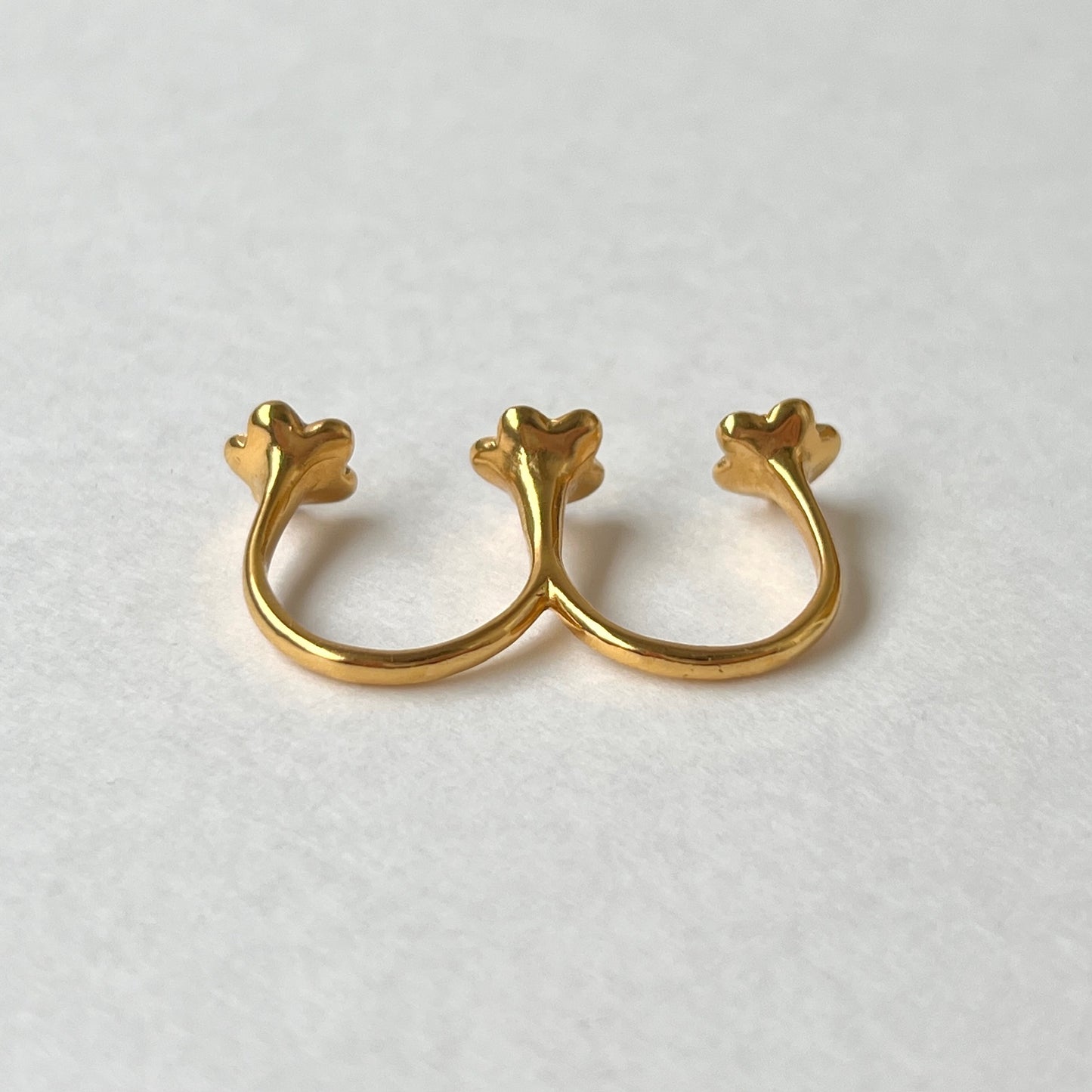 [ gold ] flos