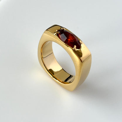 [ maroon moon glass ] europa gold