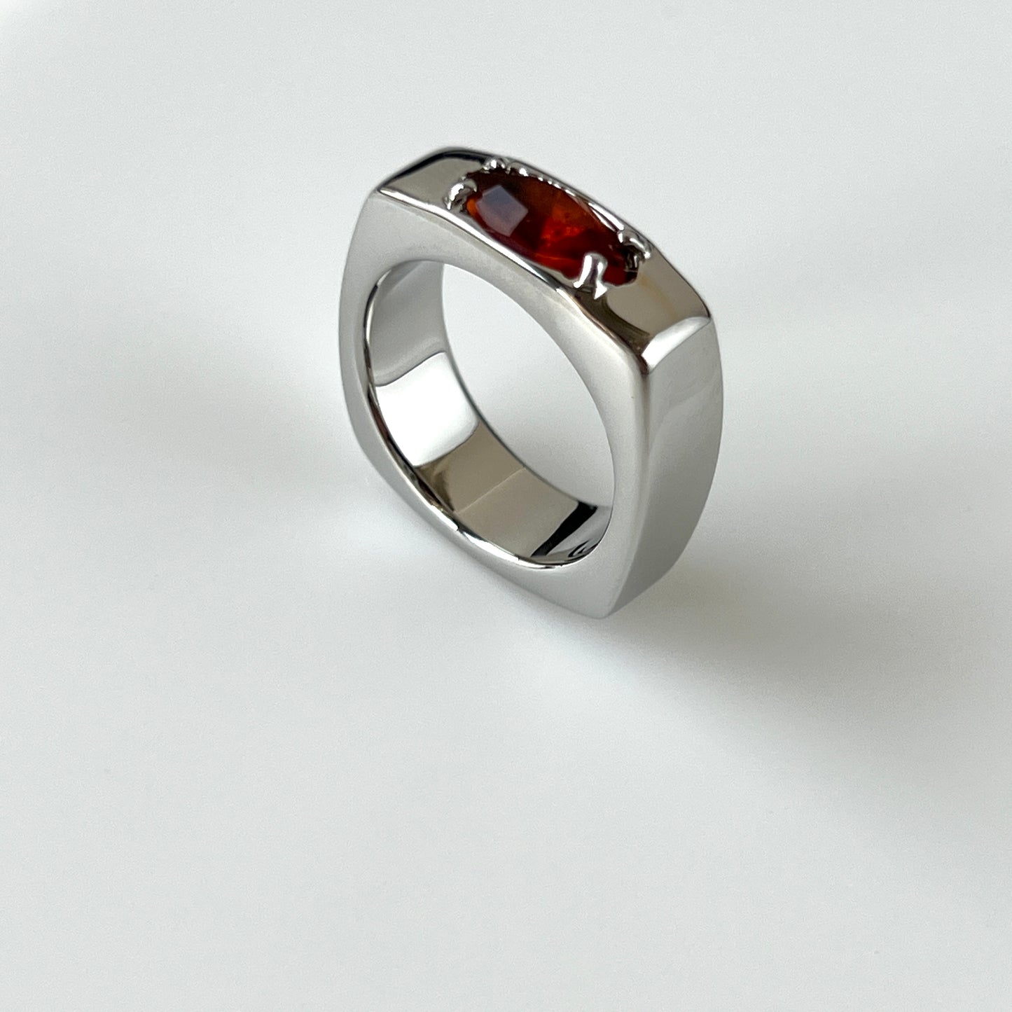 [ maroon moon glass ] europa silver