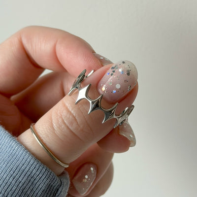 [ silver ] diamond shaped ring
