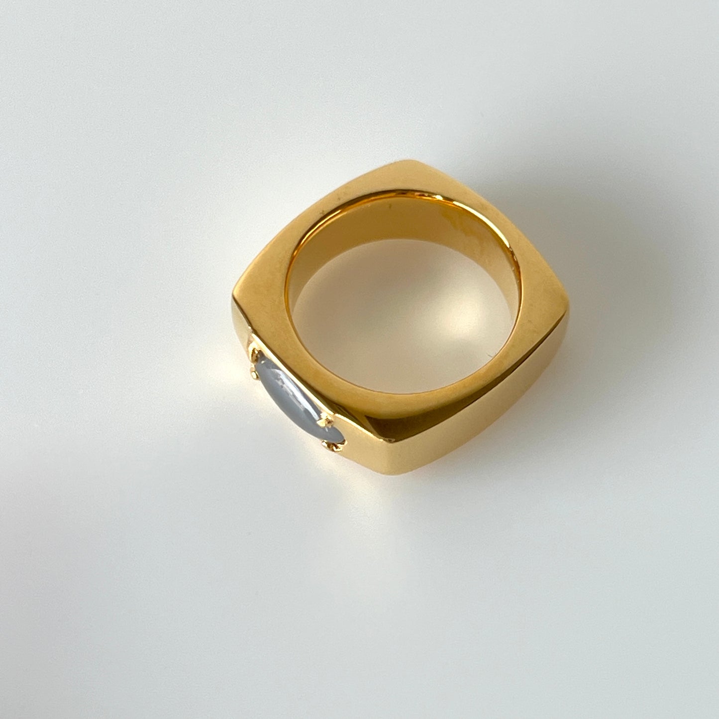 [ gray moon glass ] europa gold