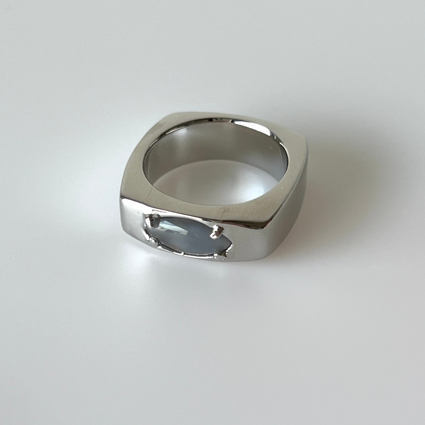 [ gray moon glass ] europa silver