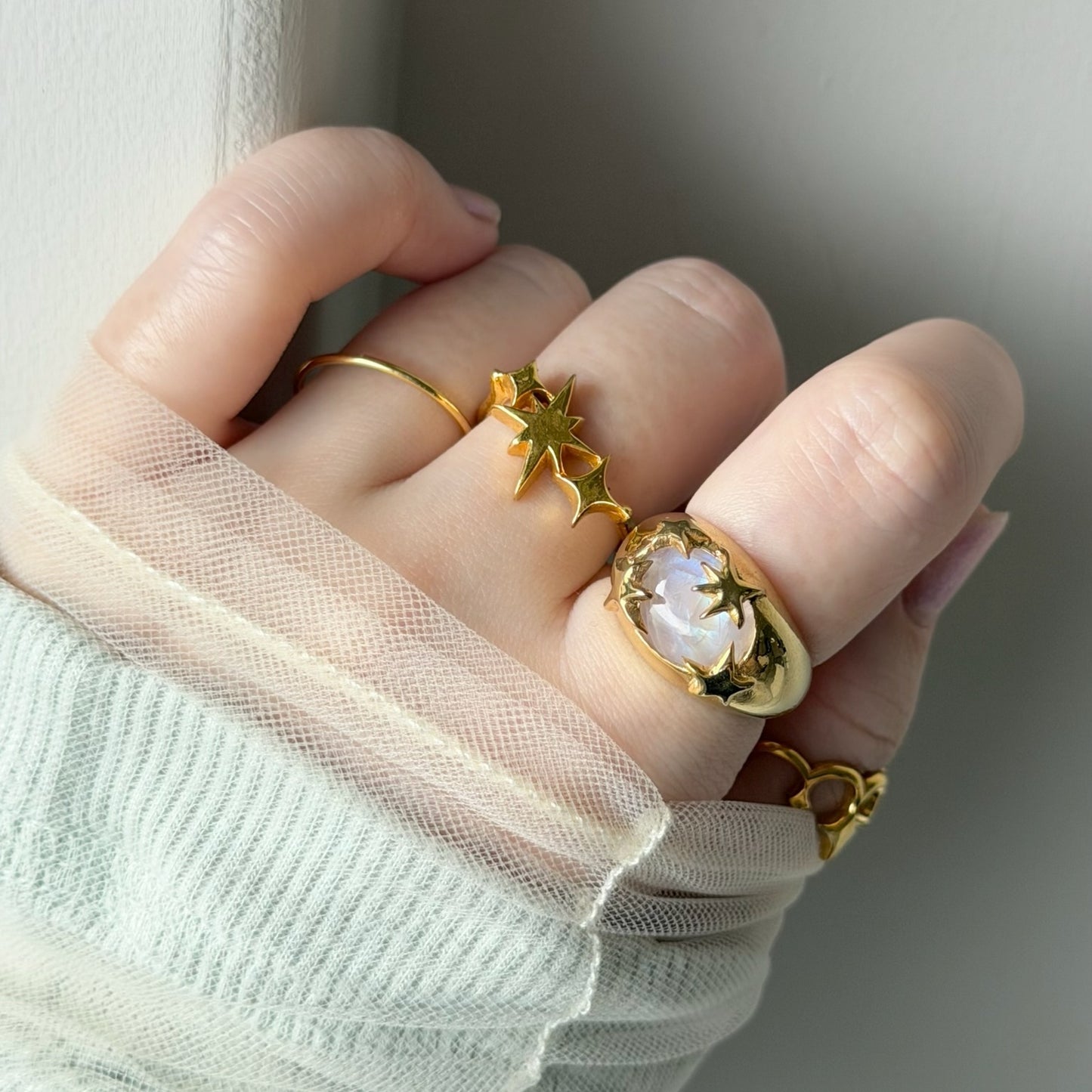 [ rainbow moon stone ] twinkle ring gold